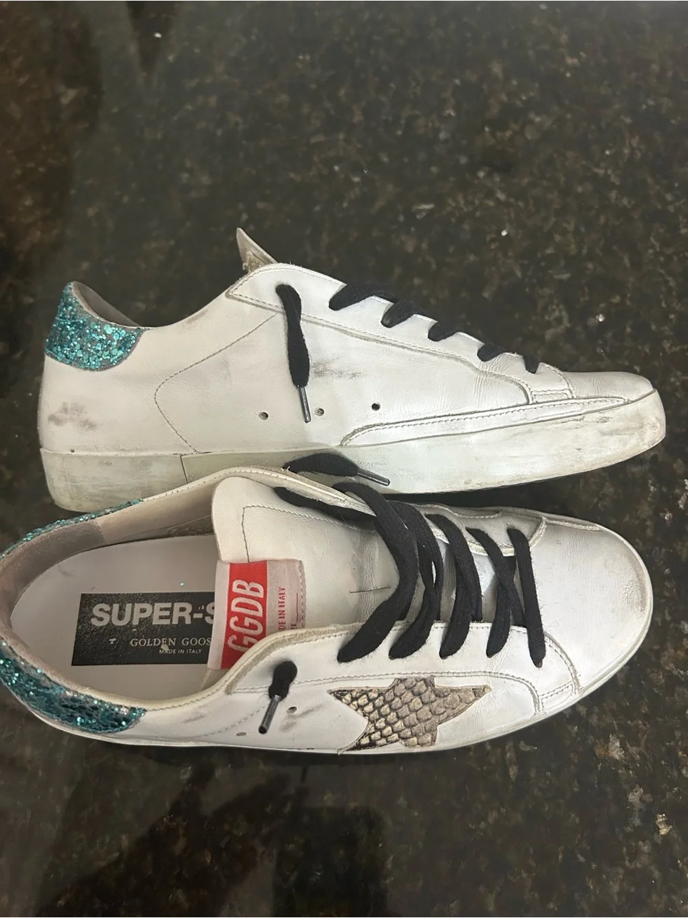Golden Goose White Sneakers with Black Laces and Beige Snake-Print Star - Picture 7 of 8